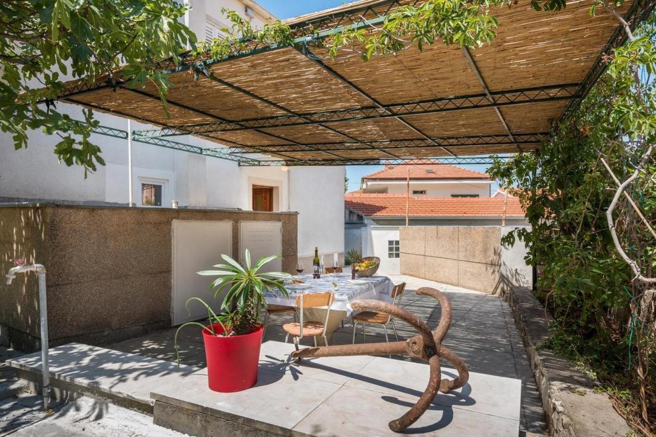 Villa Adriatica Brodarica  Luaran gambar